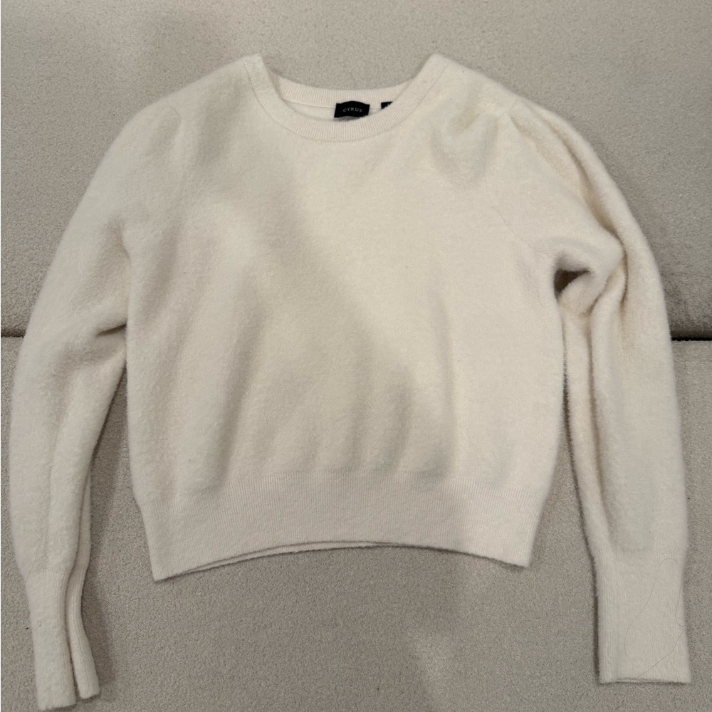 Cyrus White Crew Neck Sweater Soft Knit